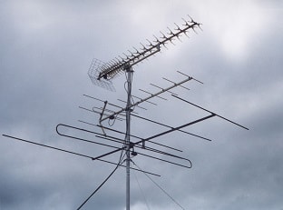 Цифровая эфирная антенна на мачте AV-923
